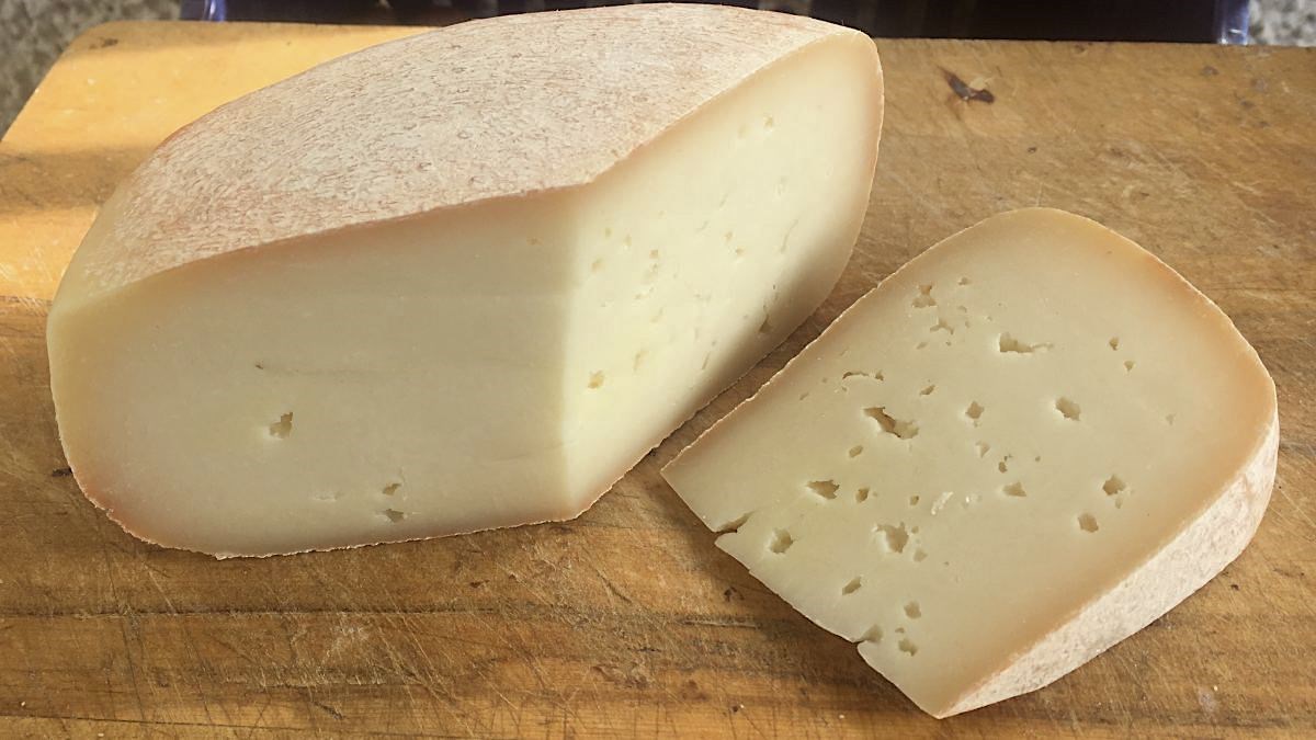 Immagine di PECORINO SEMI-STAGIONATO