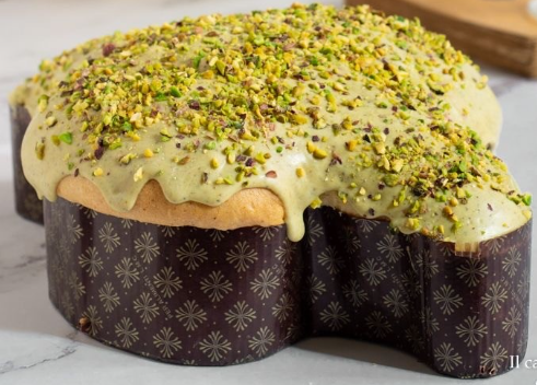 Immagine di COLOMBA AL PISTACCHIO 1 kg con vasetto da 180 gr di crema al pistacchio